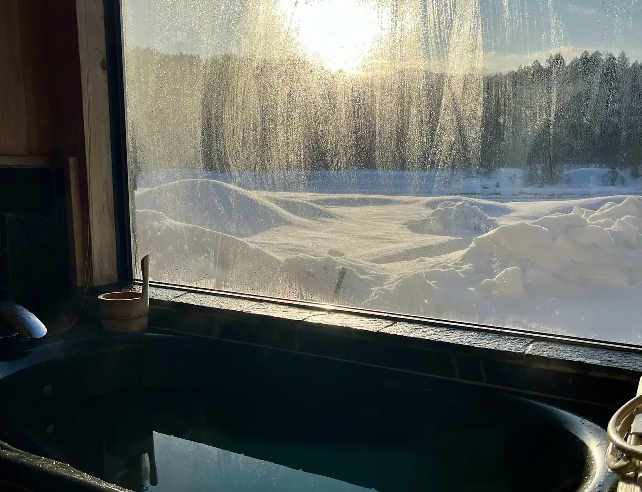 Villa みのり 雪景色を望む石風呂